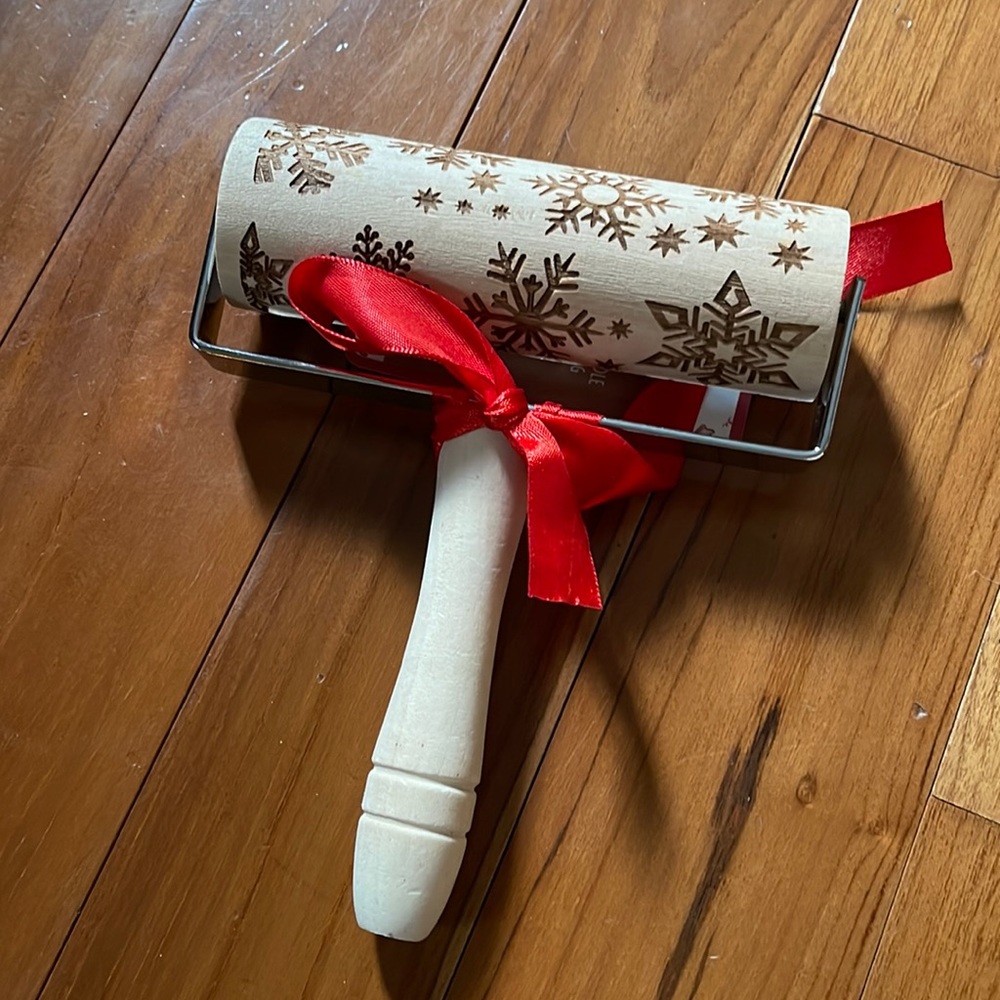 rolling pin dough roller snowflake print winter baking